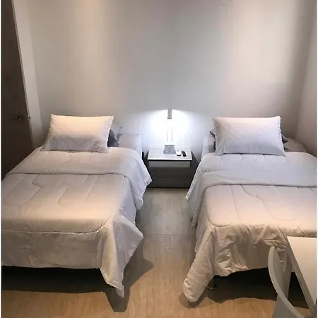 Apartamento Lovely 3-bed In De Indias Cartagena